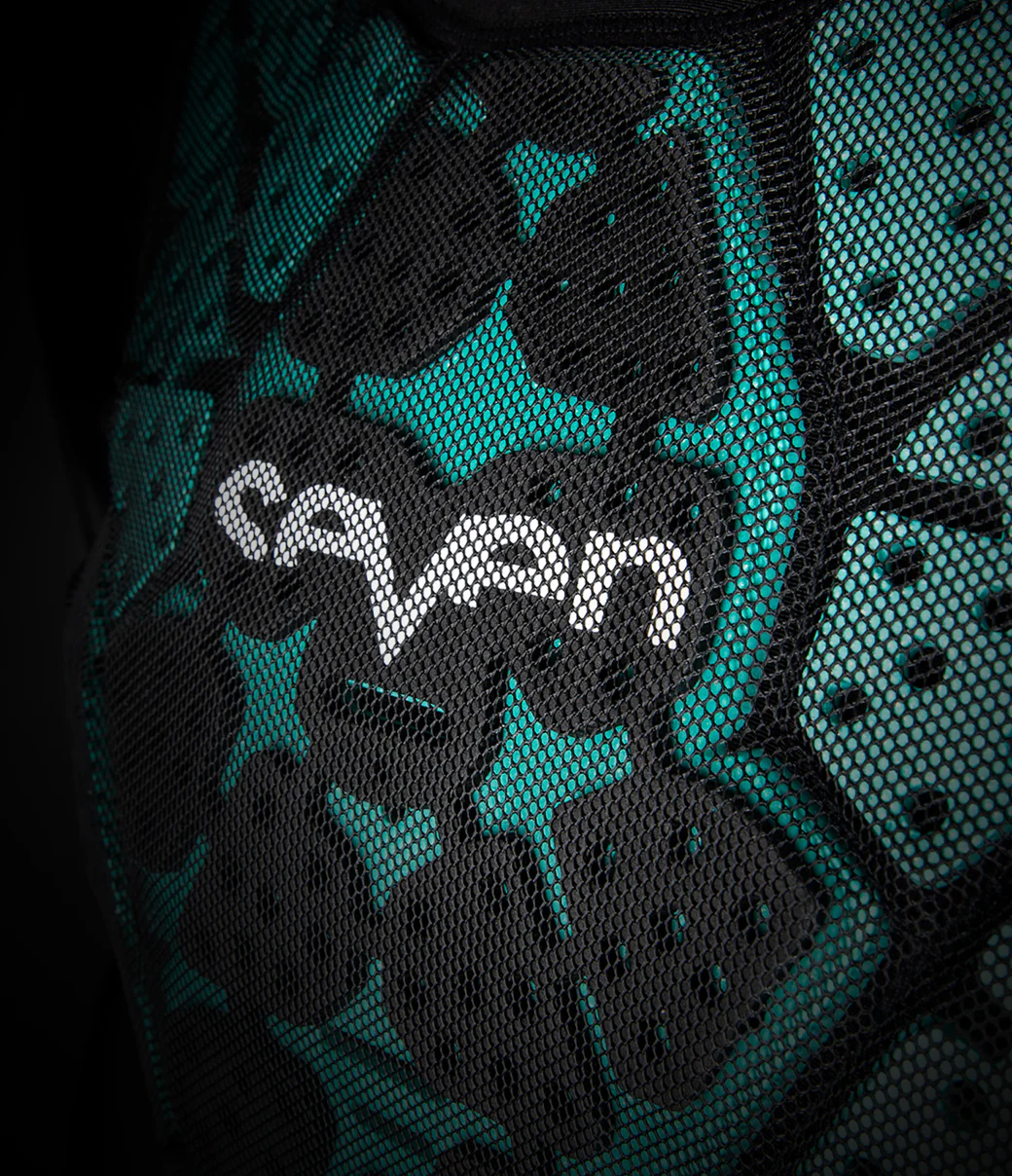 Fusion Vest - Black - Image 3