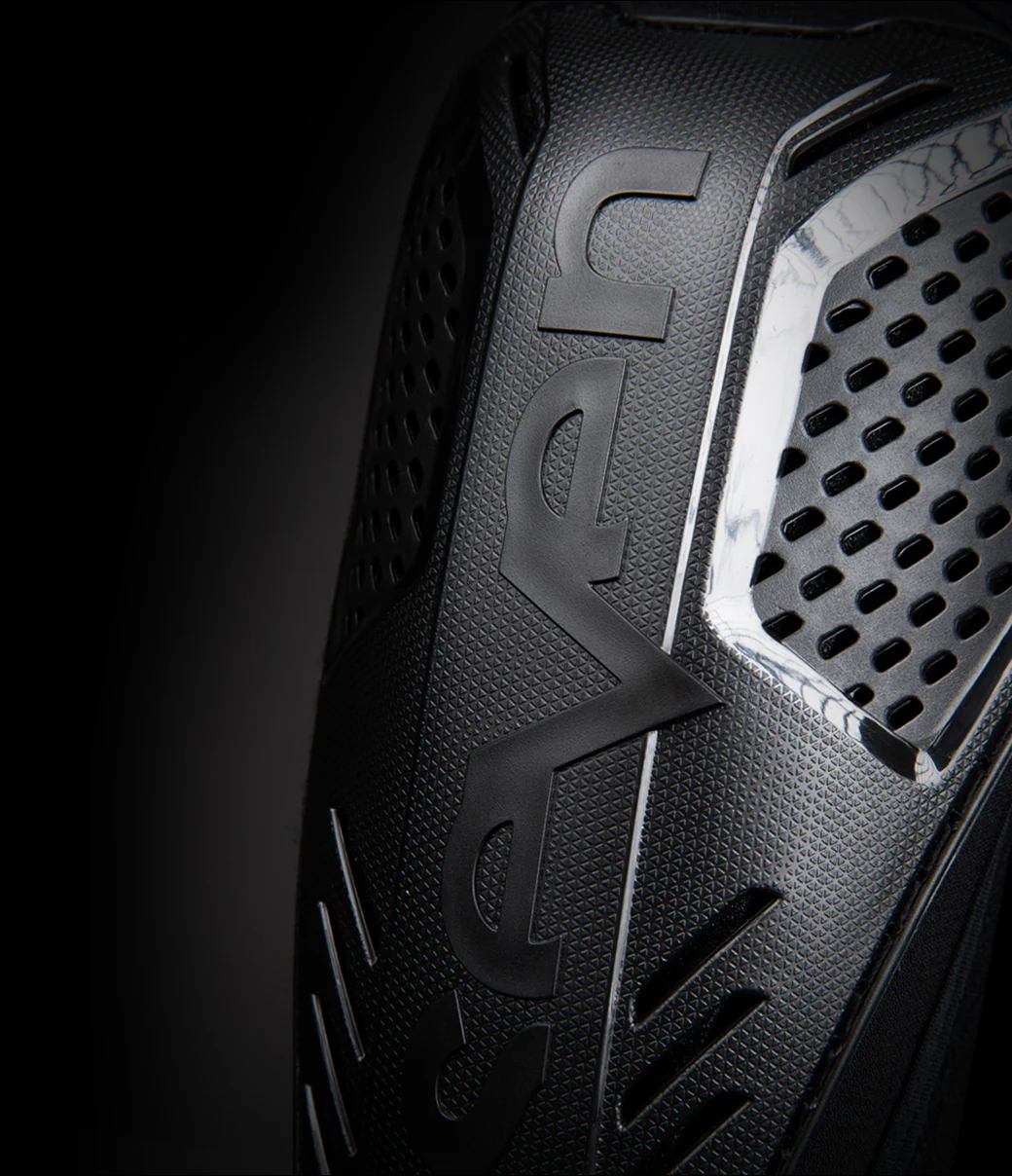 Stratus Elbow Guards - Black - Image 3