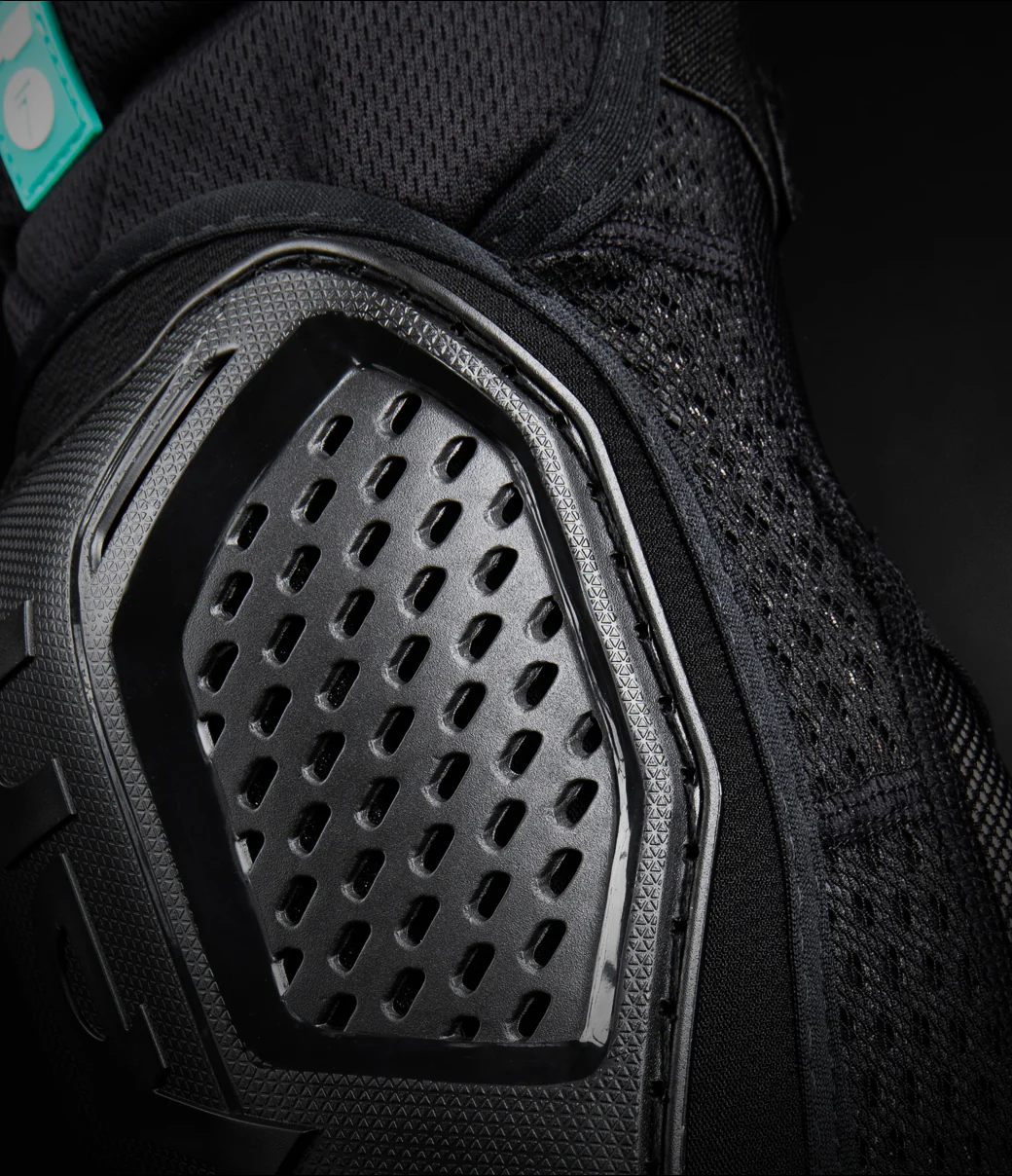 Stratus Elbow Guards - Black - Image 5