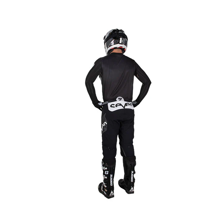 Zero Staple Compression Jersey - Black - Image 13